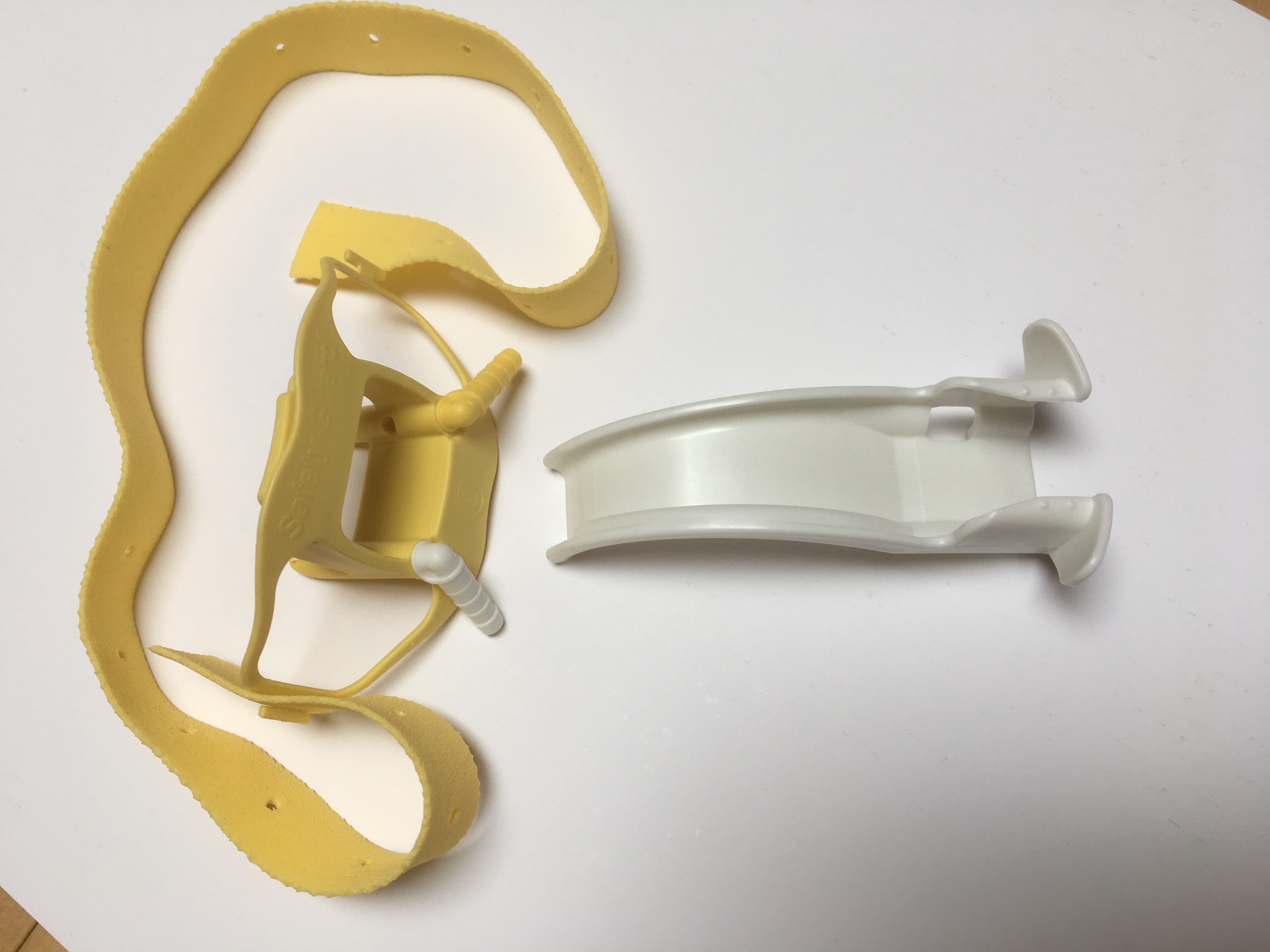 Mundstück (Safety-Guard) für Sauerstoffanreicherung mit Zungenspatel